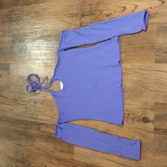 Weekday Purple Halter Shoulderless Crop Top GGG - Picture 1 of 5